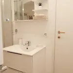 Casa Patry - Vicina A Stazione, Acquario, Rolli E Universita Di Apartamento *