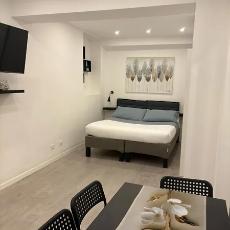 Casa Patry - Vicina A Stazione, Acquario, Rolli E Di Appartement *