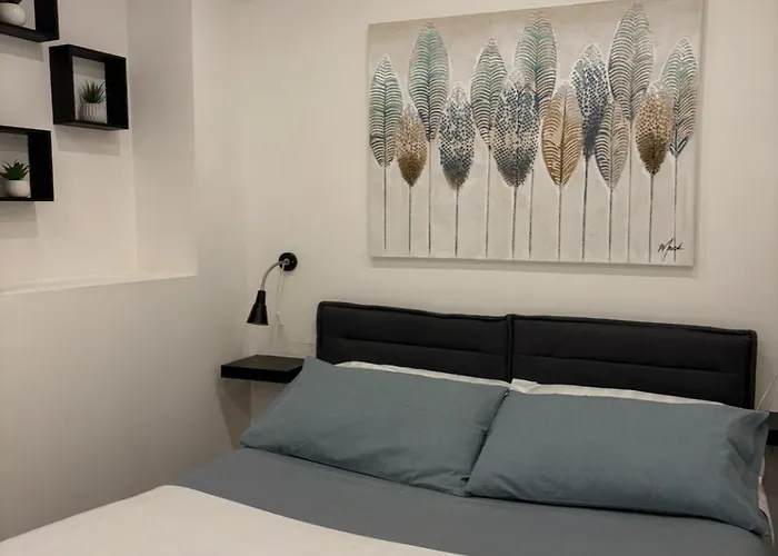 Casa Patry - Vicina A Stazione, Acquario, Rolli E Universita Di Apartamento